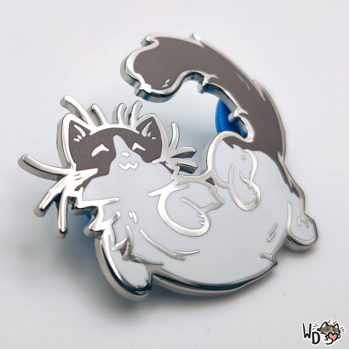 Curly Toes Lapel Pin